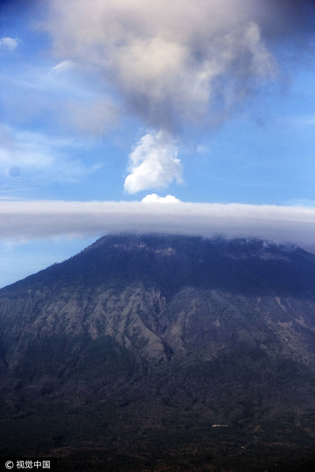 巴厘岛火山最新动态，影响及应对措施